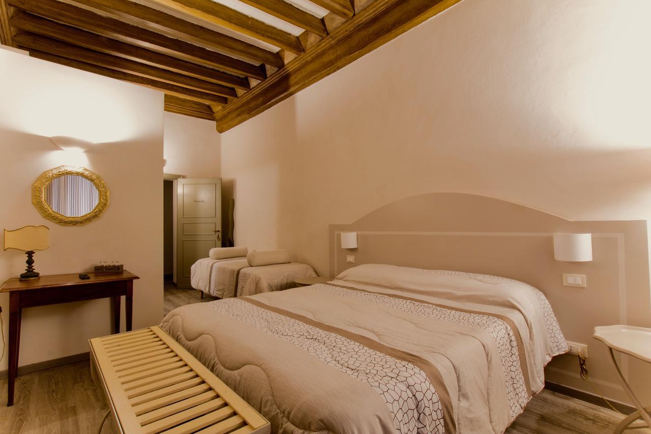 Le Camere Di Caterina Lucca Luaran gambar