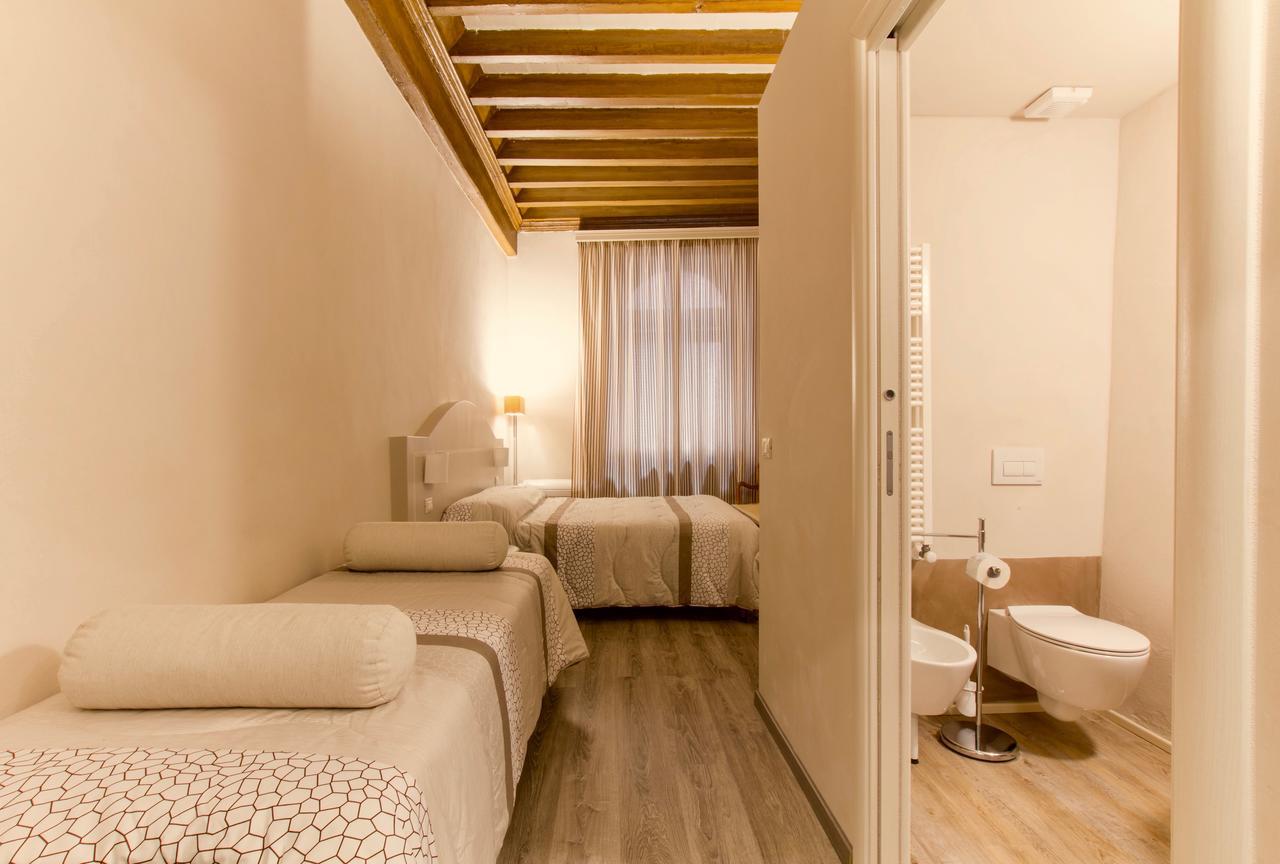 Le Camere Di Caterina Lucca Luaran gambar