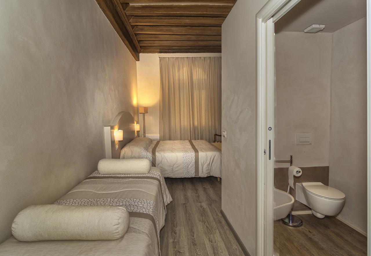 Le Camere Di Caterina Lucca Luaran gambar
